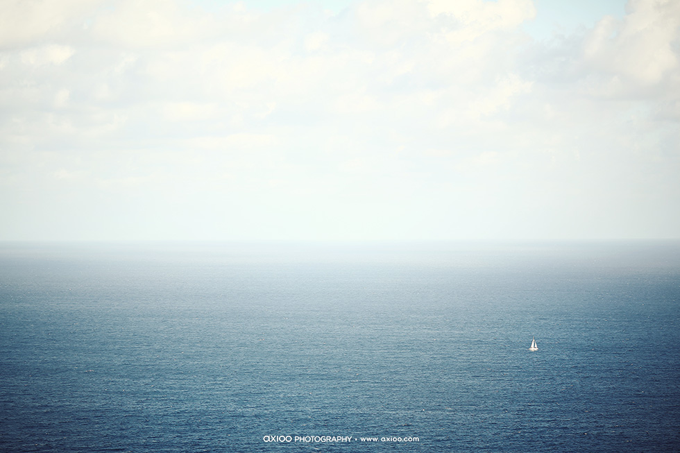 Axioo: Layers of Intricate Intimacies